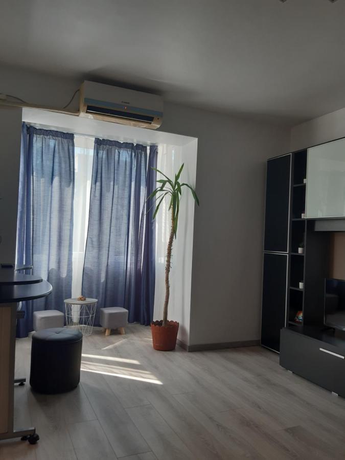 Miha'S Apartament Sulina Kültér fotó