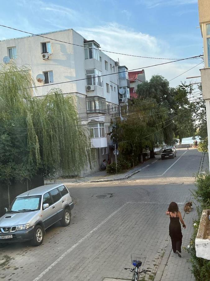 Miha'S Apartament Sulina Kültér fotó