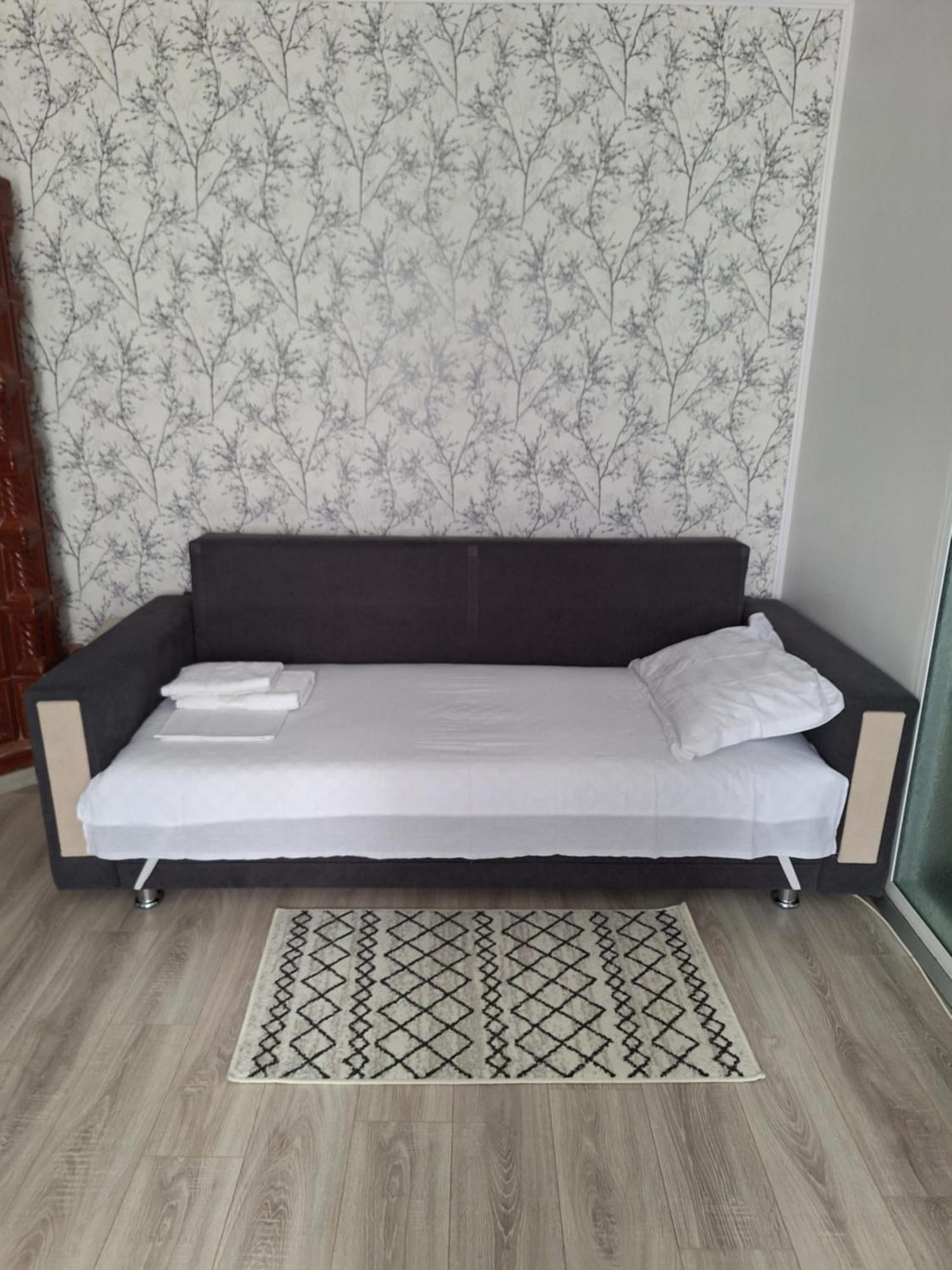 Miha'S Apartament Sulina Kültér fotó
